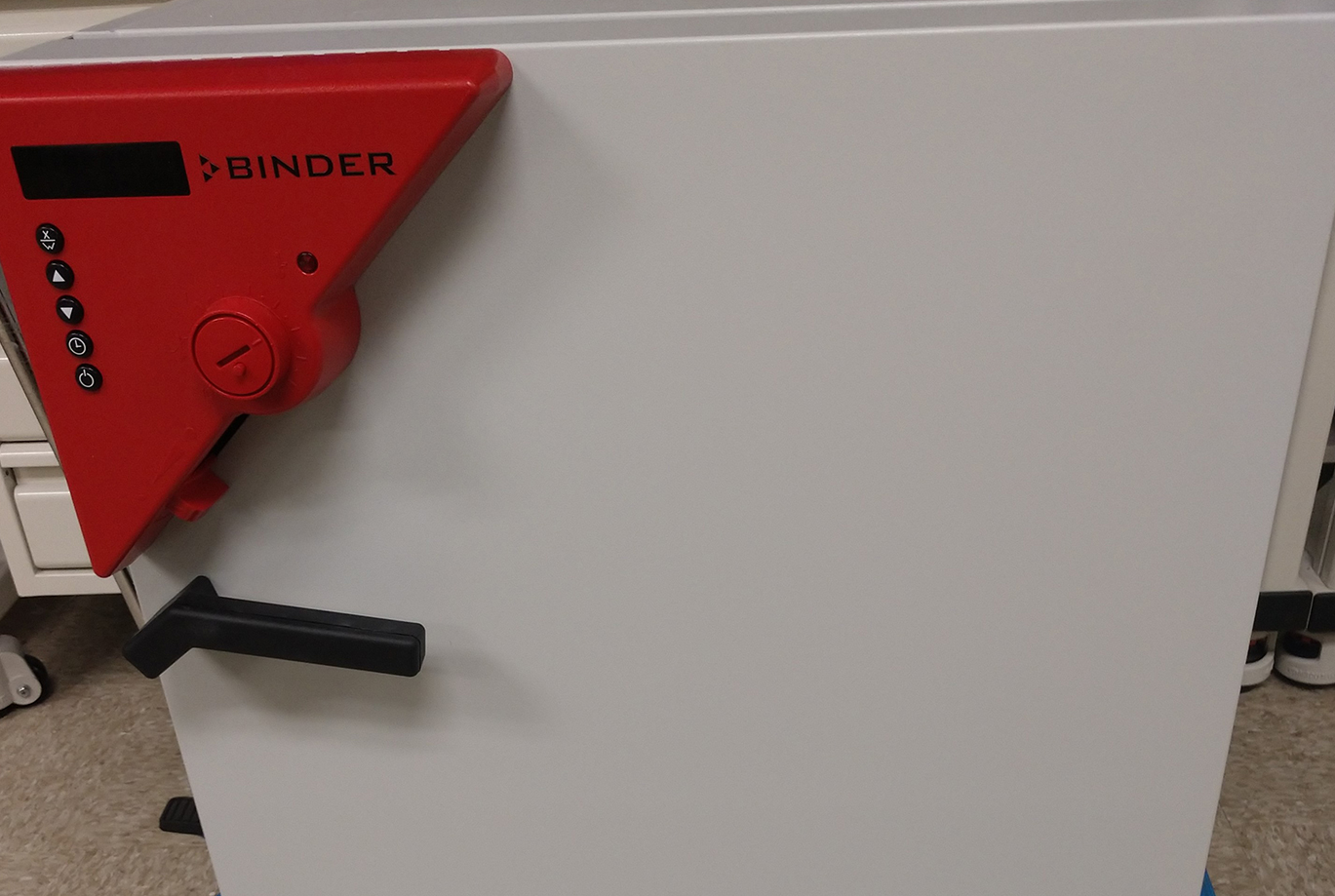 ¿Por qué confiar en marcas como Binder, Nabertherm y Hobersal?